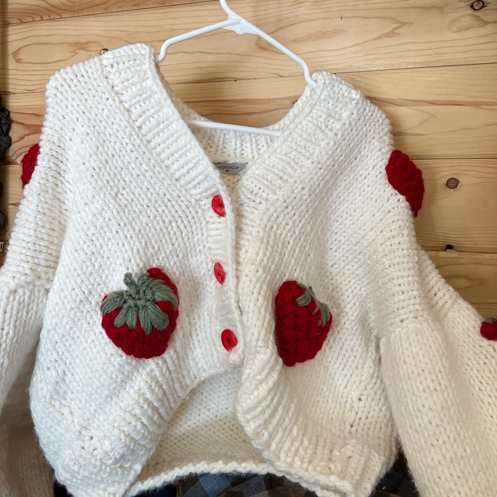 Myracle strawberry chunky knit cardigan. Brand new, never worn, great condition.